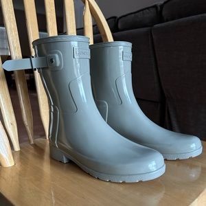 Hunter Original Short Gloss Rain Boots in Grey